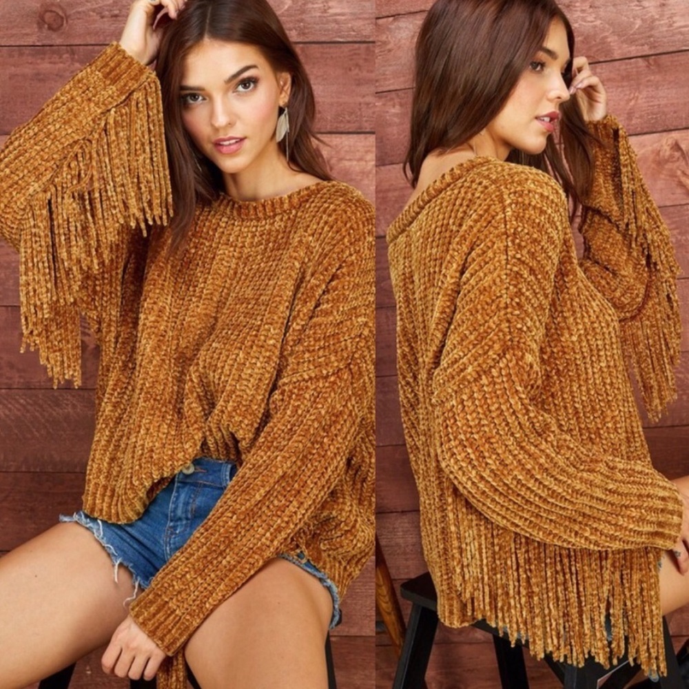 SOFT CHENILLE FRINGES-OVERSIZED SWEATER